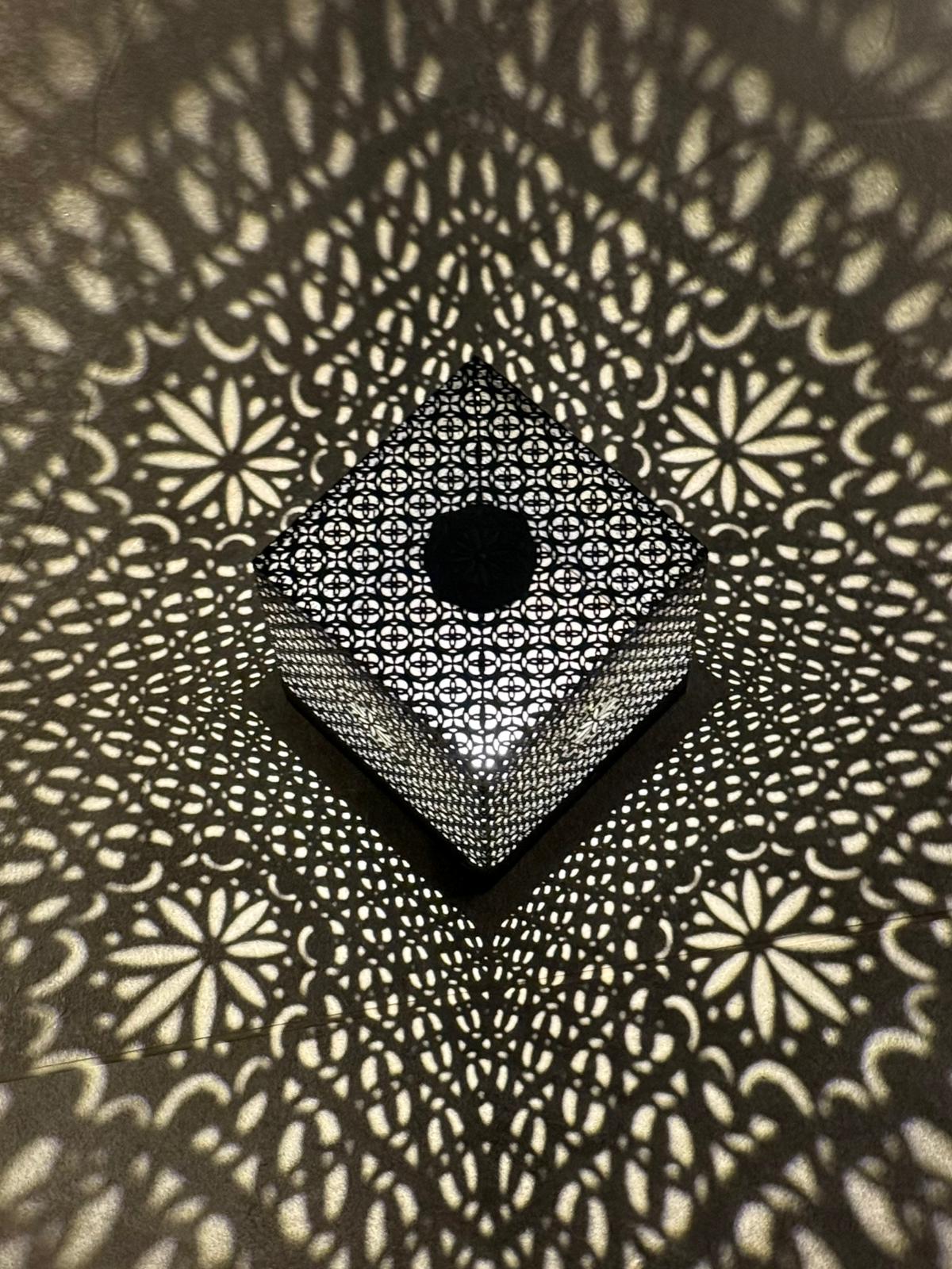 1 (8)